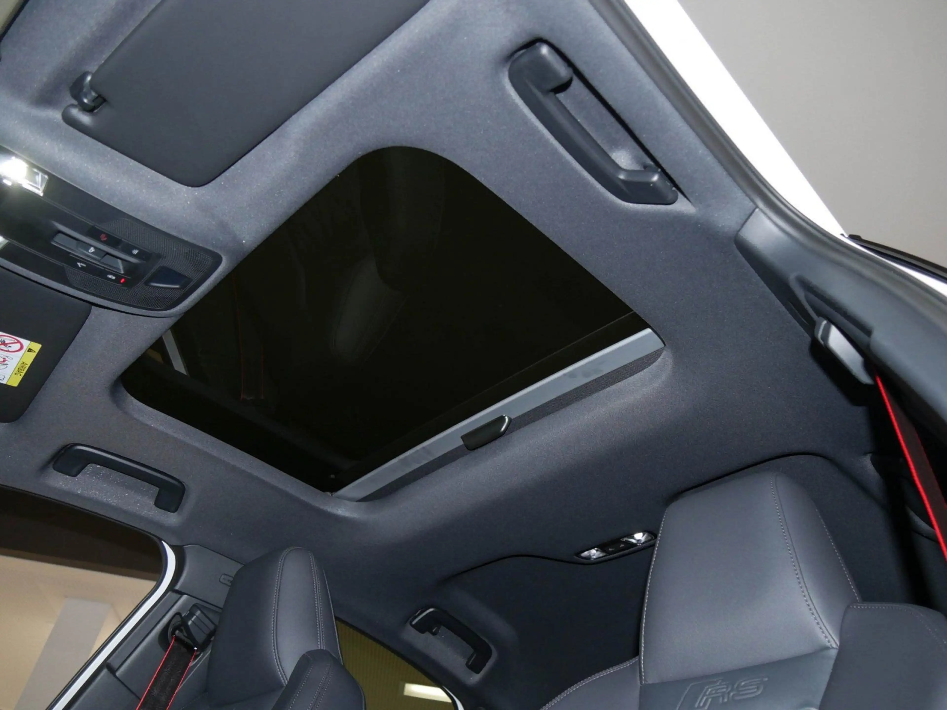 Audi RS3 294 kW S tronic SONOS/RS-SPORTABG — photo 10