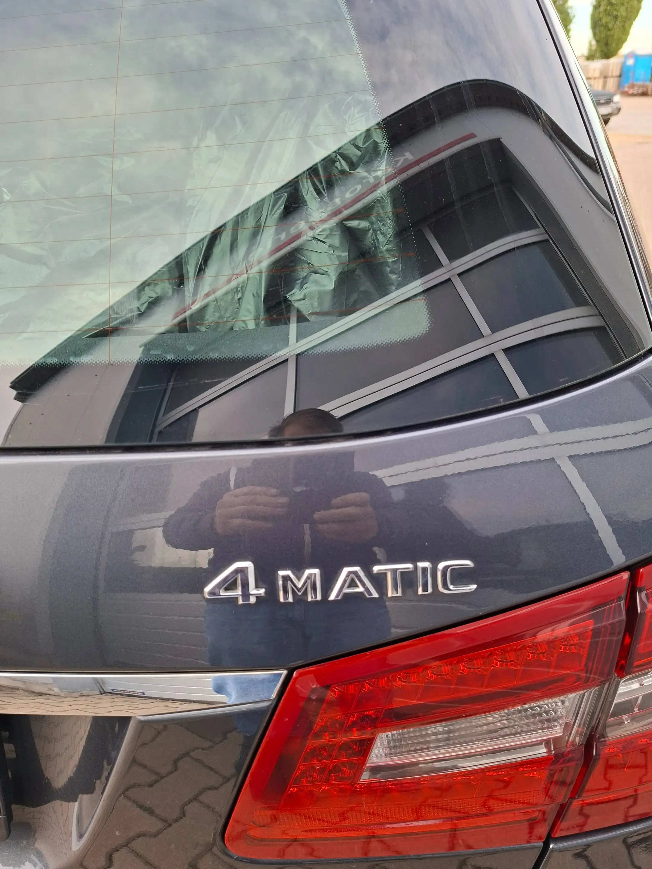 Mercedes-Benz E 350 E 350 CDI 4Matic (212.293) — photo 12