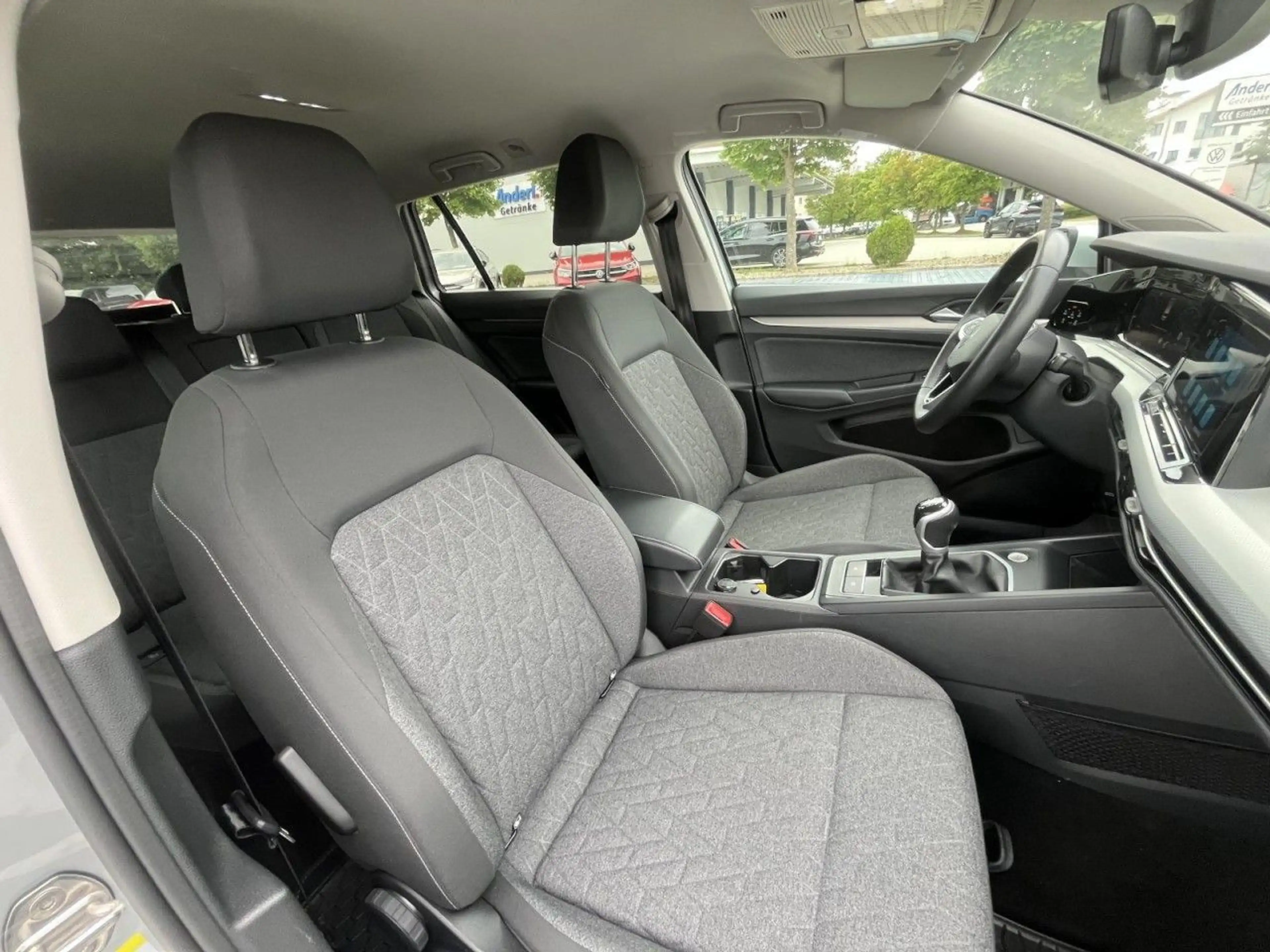 Volkswagen Golf Variant Golf VIII Variant 1.5 TSI Move (LED+NAVI+APP+Sta — photo 10