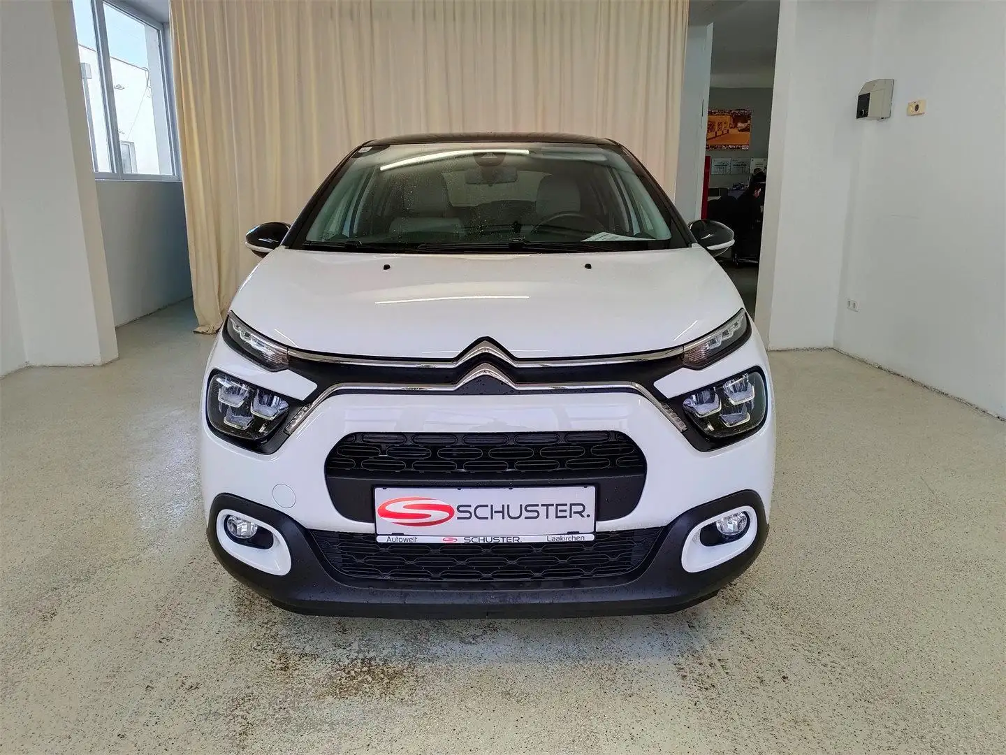 Citroen C3 PureTech 83 5-Gang-Manuell Shine Weiß - 2