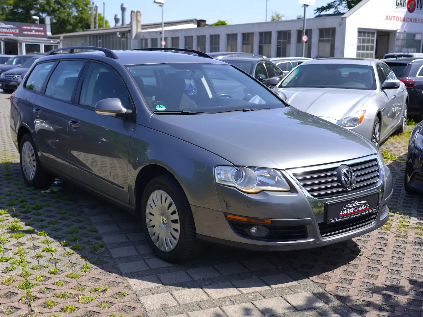 Volkswagen Passat Variant 2.0 TDI DSG Auto.*CarPlay~AHK~Navi* Grau - 1