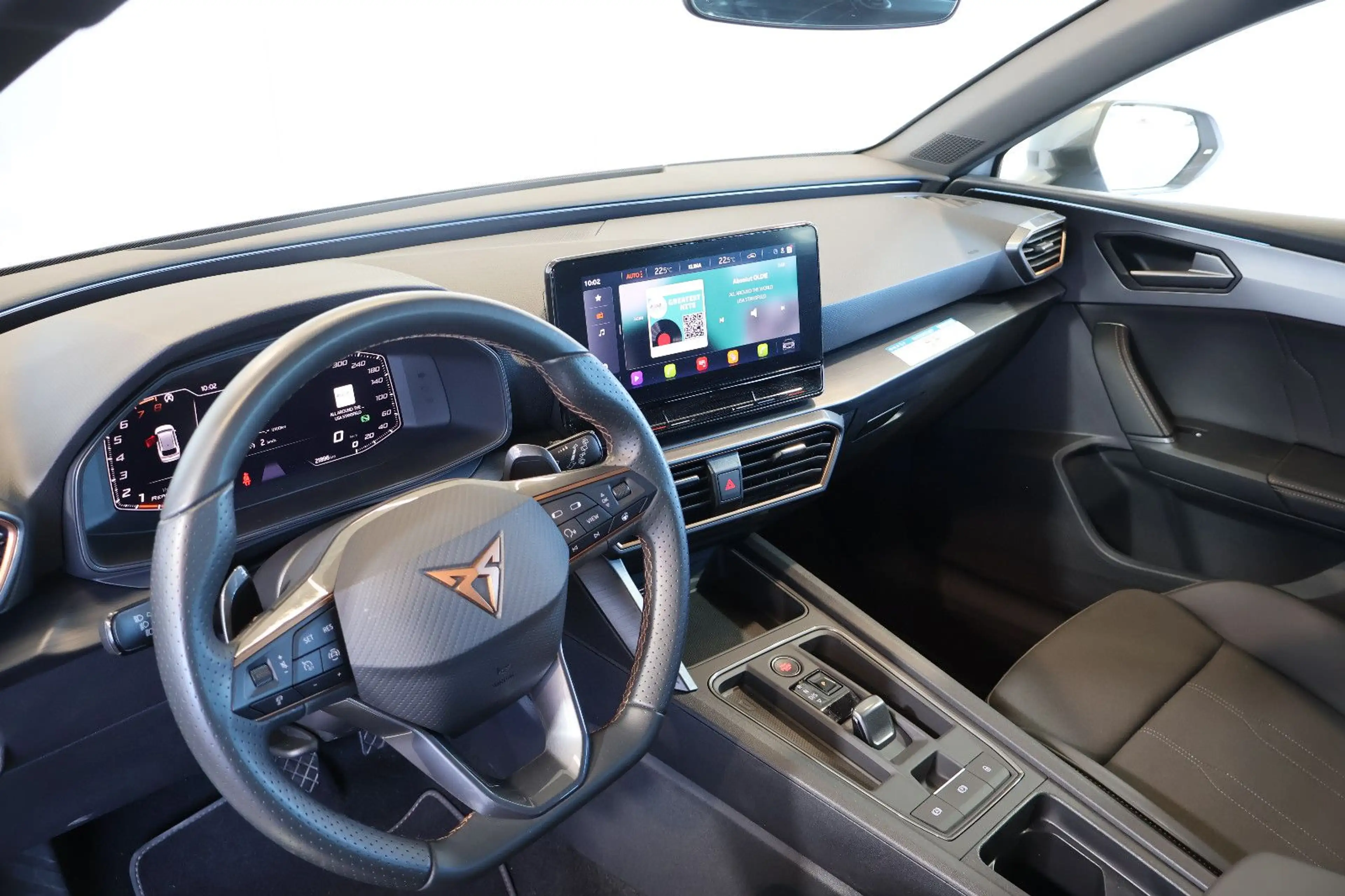 CUPRA Leon ST 1.5 eTSI AID+ACC+CARPLAY+KEY+LED+18" — photo 7