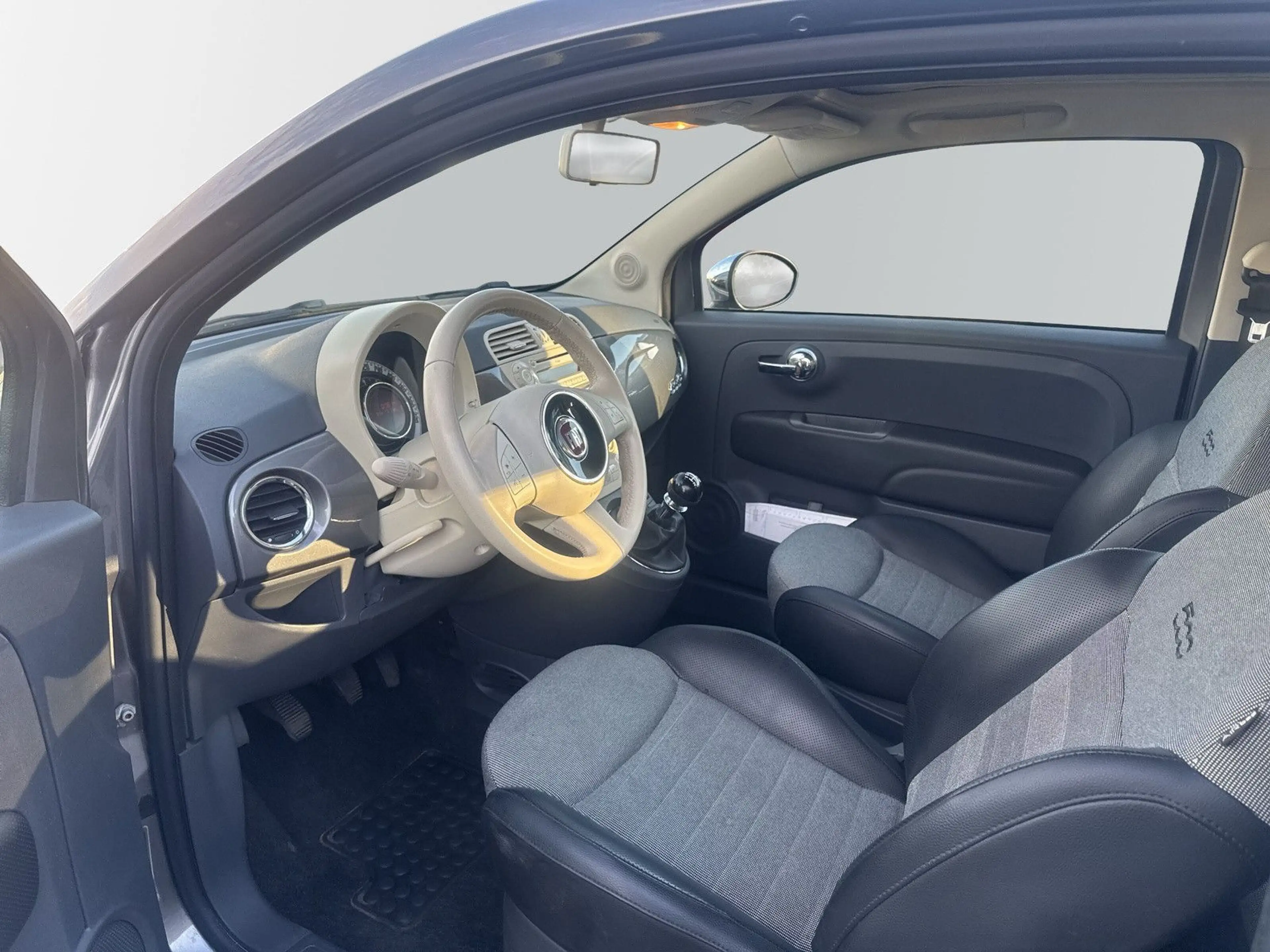 Fiat 500 1.2 Lounge — photo 8