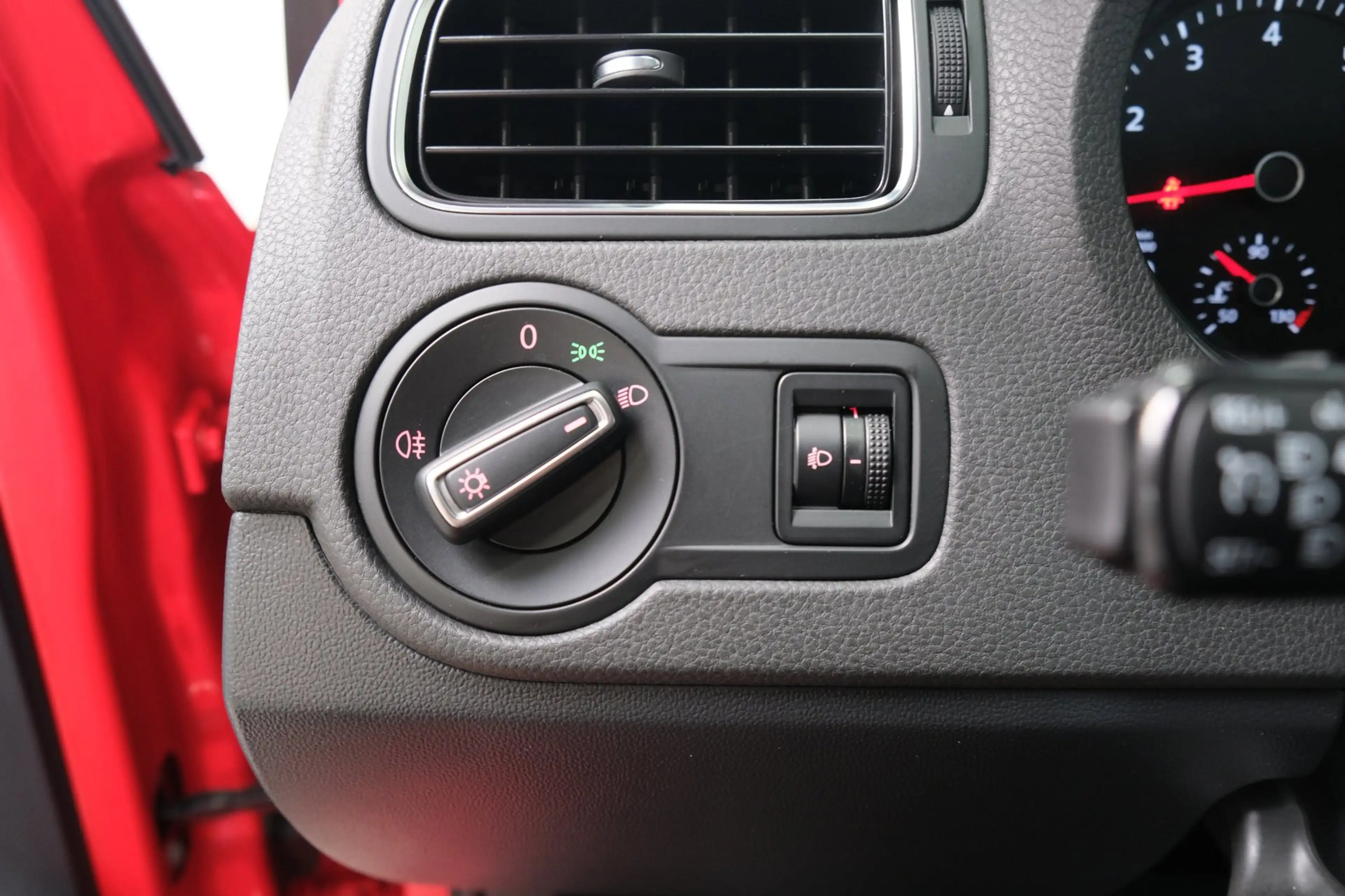 Volkswagen Polo 1.2 TSI Highline - Airco, Cruise, PDC, Stoelverwar — photo 24