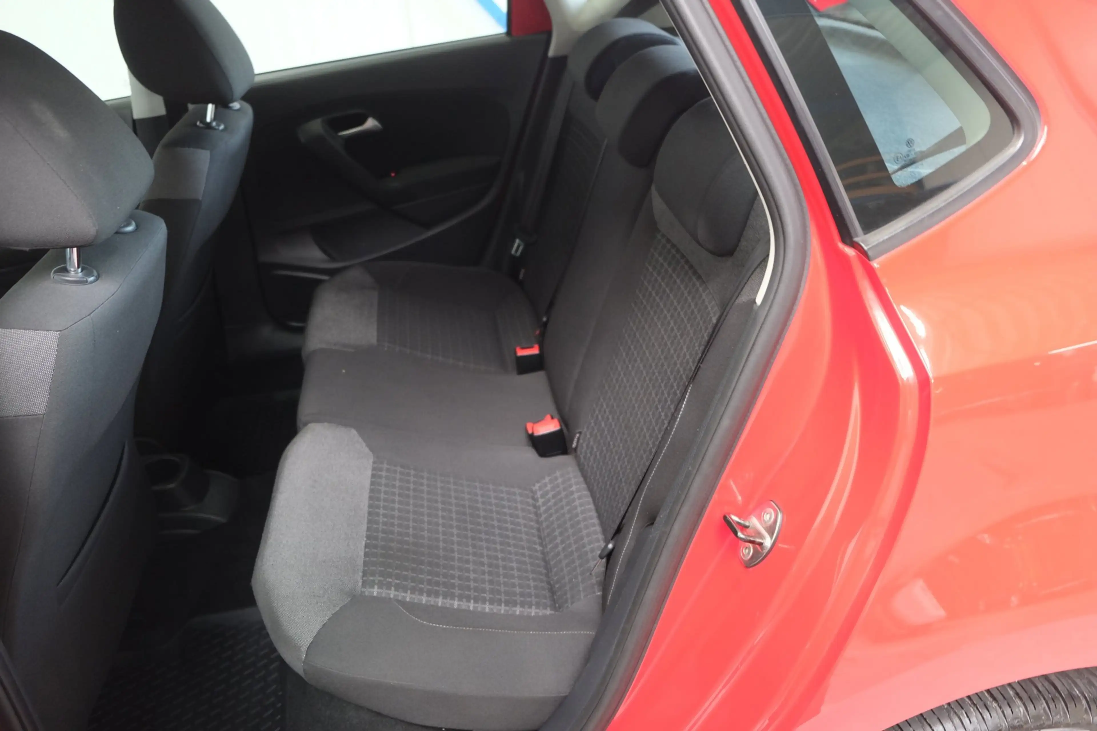 Volkswagen Polo 1.2 TSI Highline - Airco, Cruise, PDC, Stoelverwar — photo 10