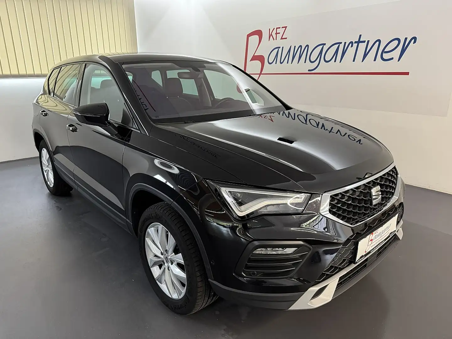 SEAT Ateca 2,0TDI DSG Style 4WD *ALLRAD*LED*NAVI*Alcantara... Noir - 1