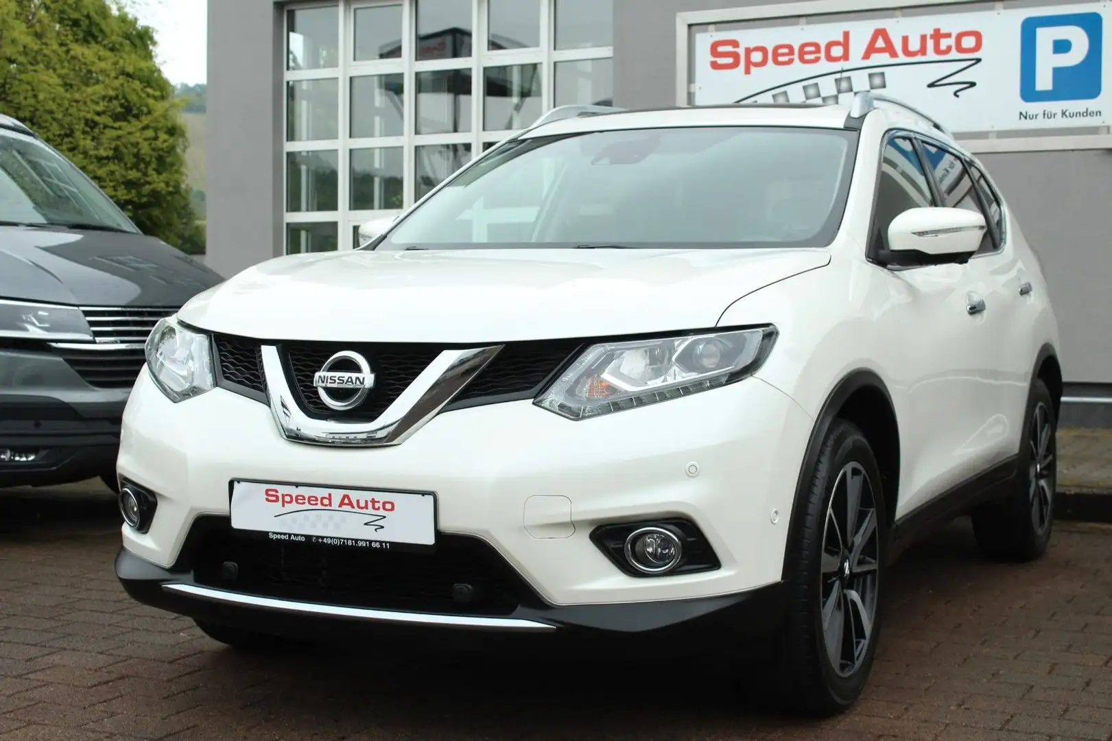 Nissan X-Trail 1.6 Tekna/PANORAMA/NAVI/LEDER/360°/7SITZ Wit - 2