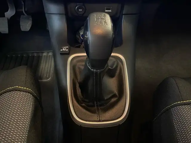 Citroen C3 view 11