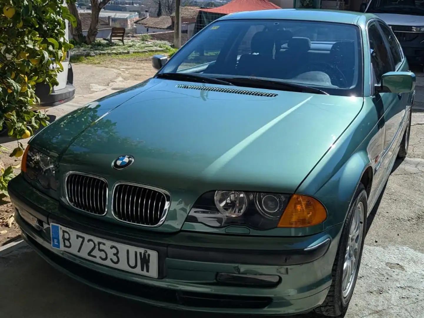 BMW 328 328i Verde - 1