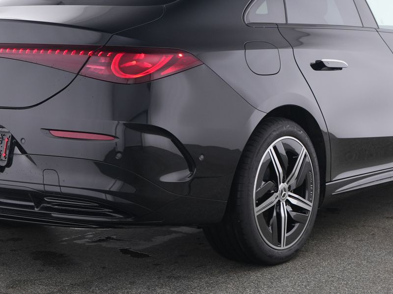 Mercedes-Benz CLA 250 *+ EQ+AMG+NIGHT+SUPERSCREEN+BURMEST+HEAD — photo 4