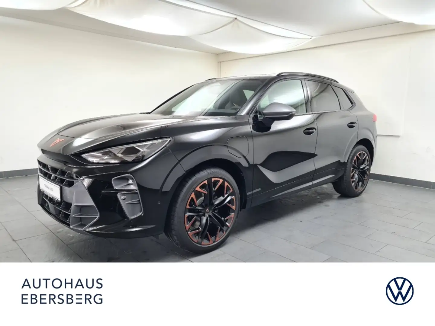 CUPRA Terramar VZ 1.5 e-HYBRID Pamo MATRX LM20 Assist Schwarz - 1