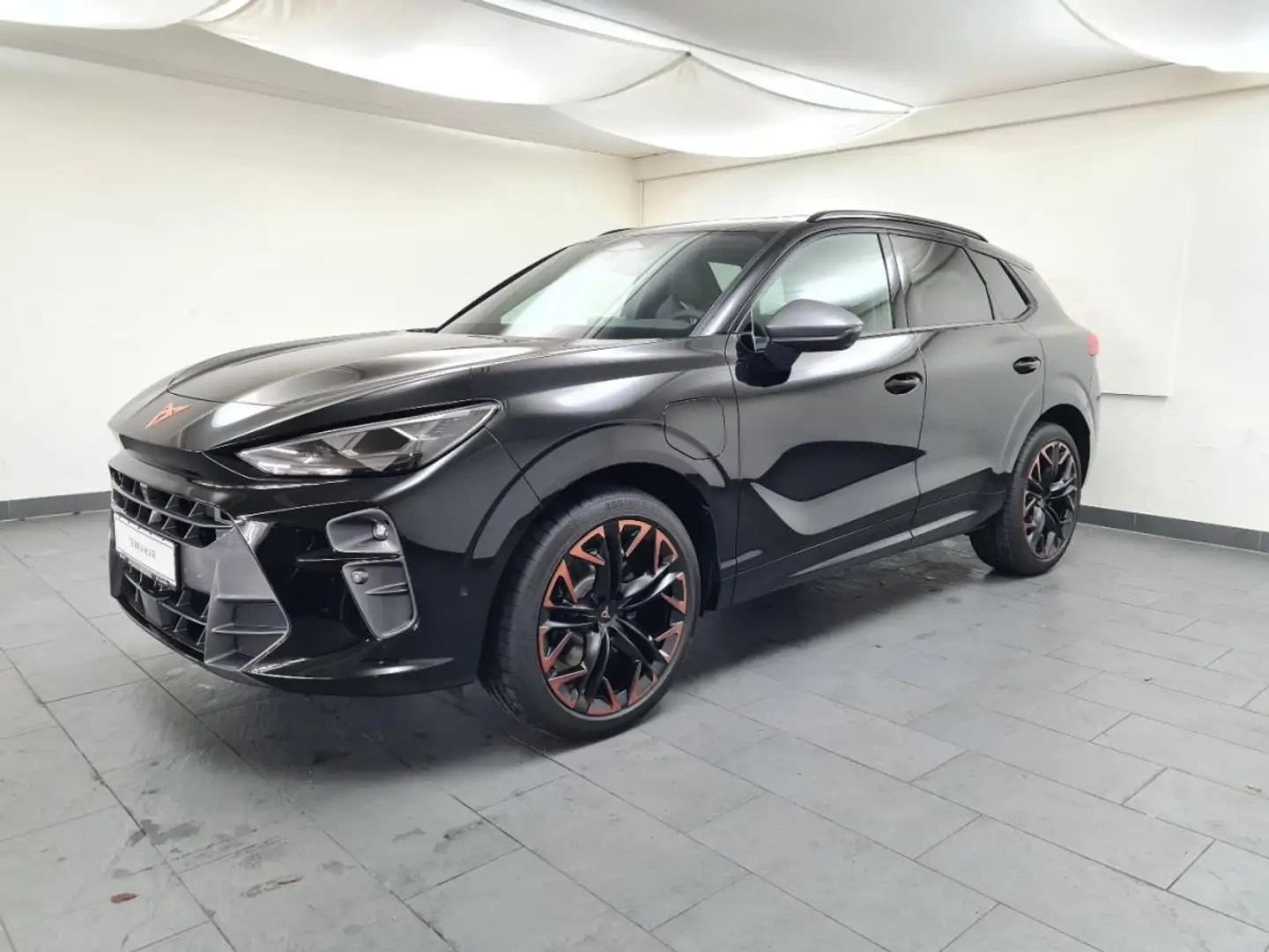CUPRA Terramar VZ 1.5 e-HYBRID Pamo MATRX LM20 Assist Schwarz - 2