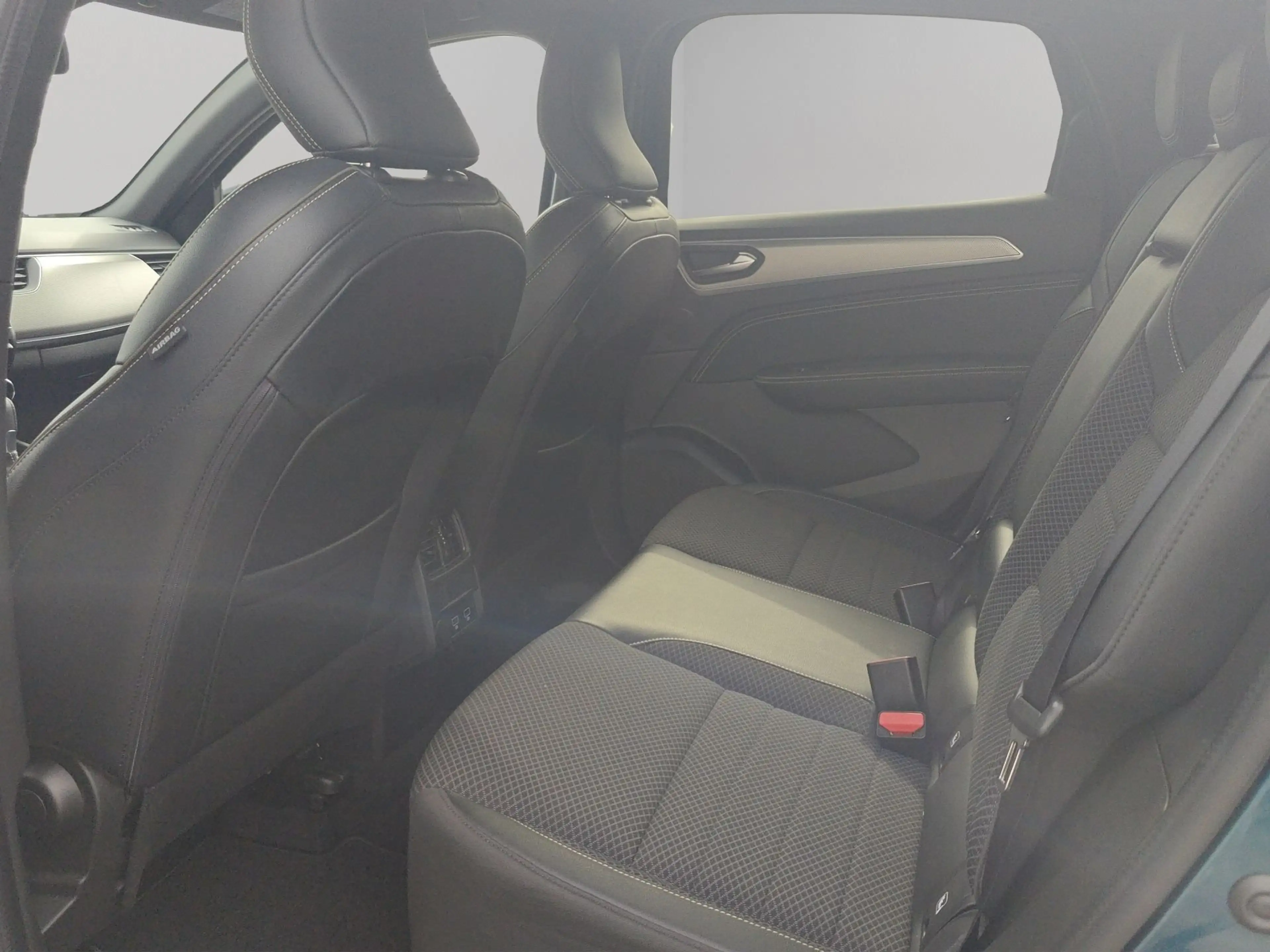Renault Arkana MHEV Techno EDC *Facelift* — photo 11