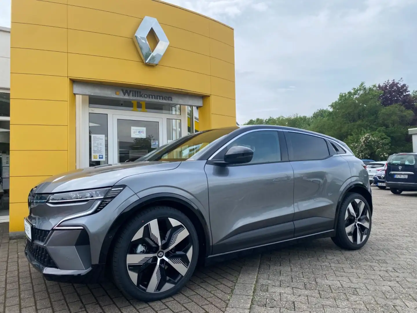 Renault Megane E-Tech  Techno 100% Elektrisch Grau - 1