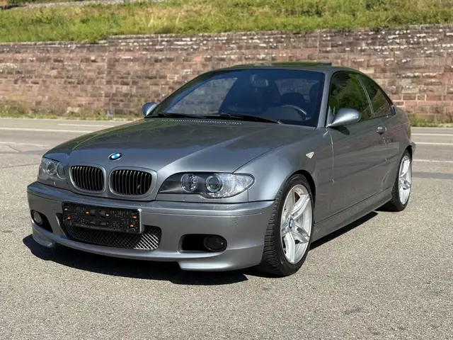 BMW 330 cd M-Paket Schaltgetriebe | SDACH LEDER SHZ