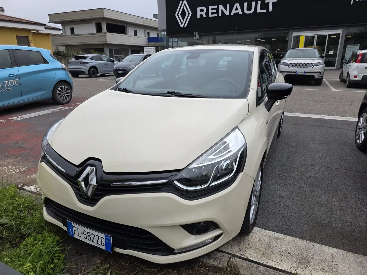 Renault Clio Clio IV 2017 1.5 dci energy Duel 90cv edc Beige - 1