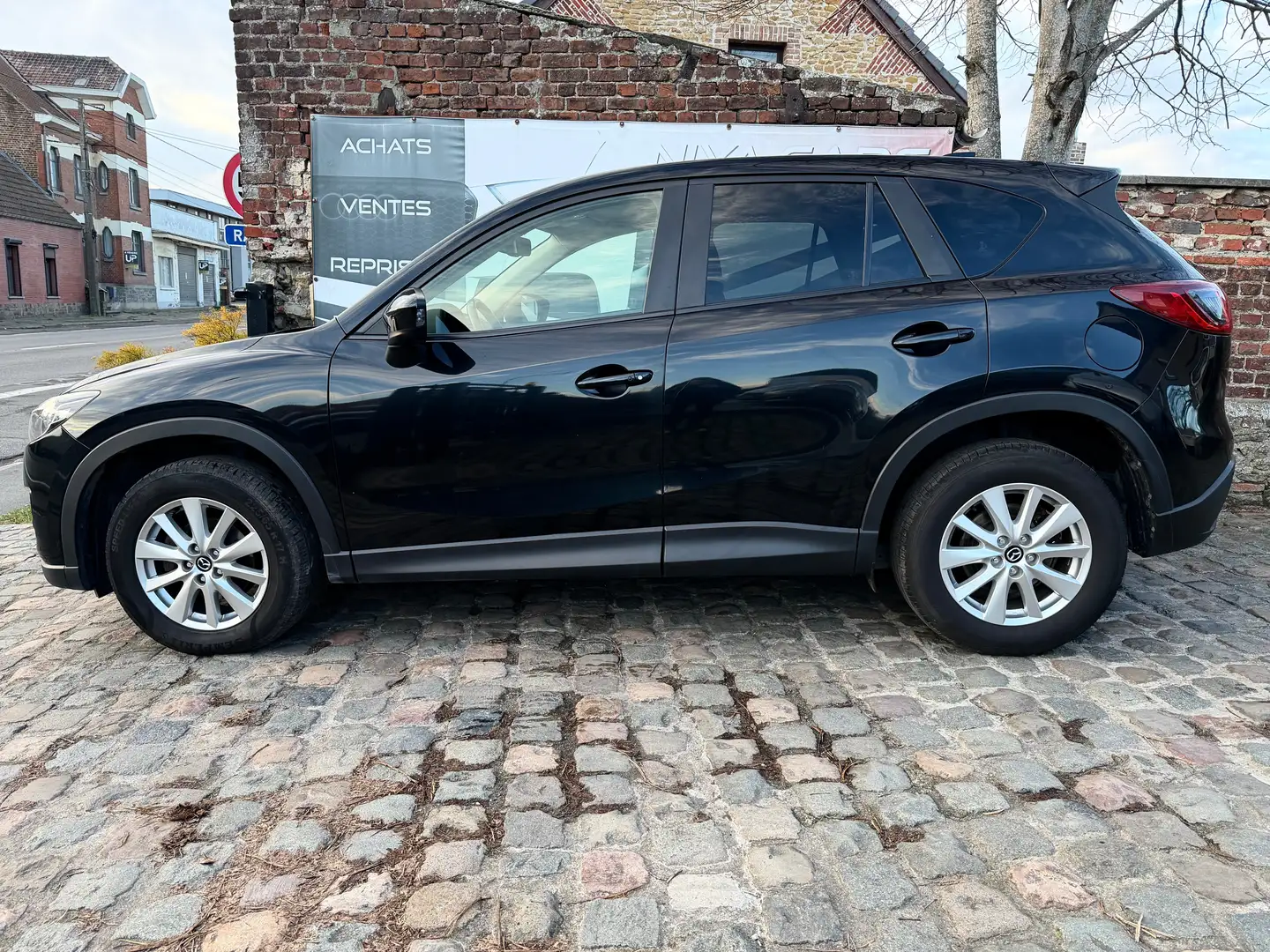 Mazda CX-5 CX-5 2.2 SKYACTIV-D 2WD Premium Edition Zwart - 2