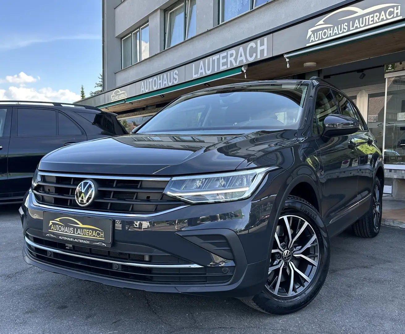 Volkswagen Tiguan 1,4 TSI eHybrid Life DSG *16.000KM *VIRTUAL *ACC Gris - 1