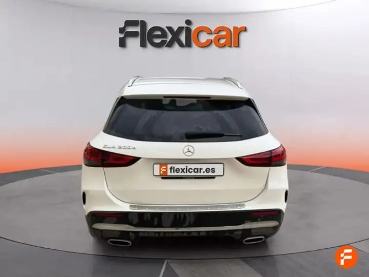 Mercedes-Benz GLA 2022, foto 37