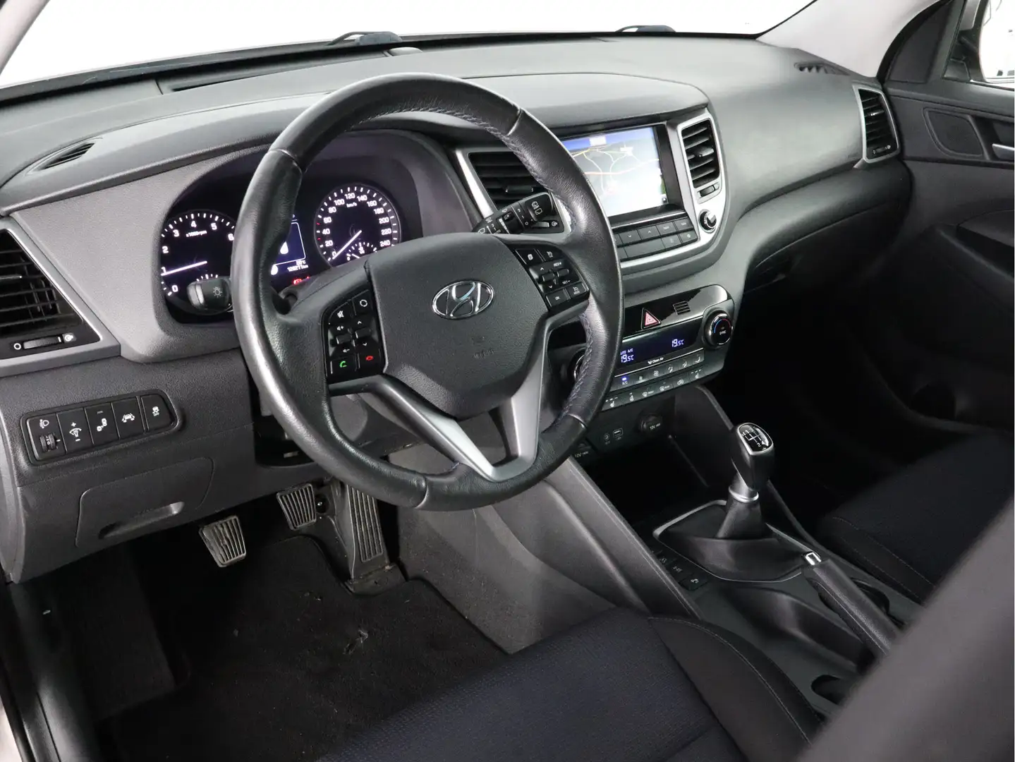 Hyundai TUCSON 1.6 T-GDi Comfort 177pk | Trekhaak 1.00kg trekgewi Brun - 2