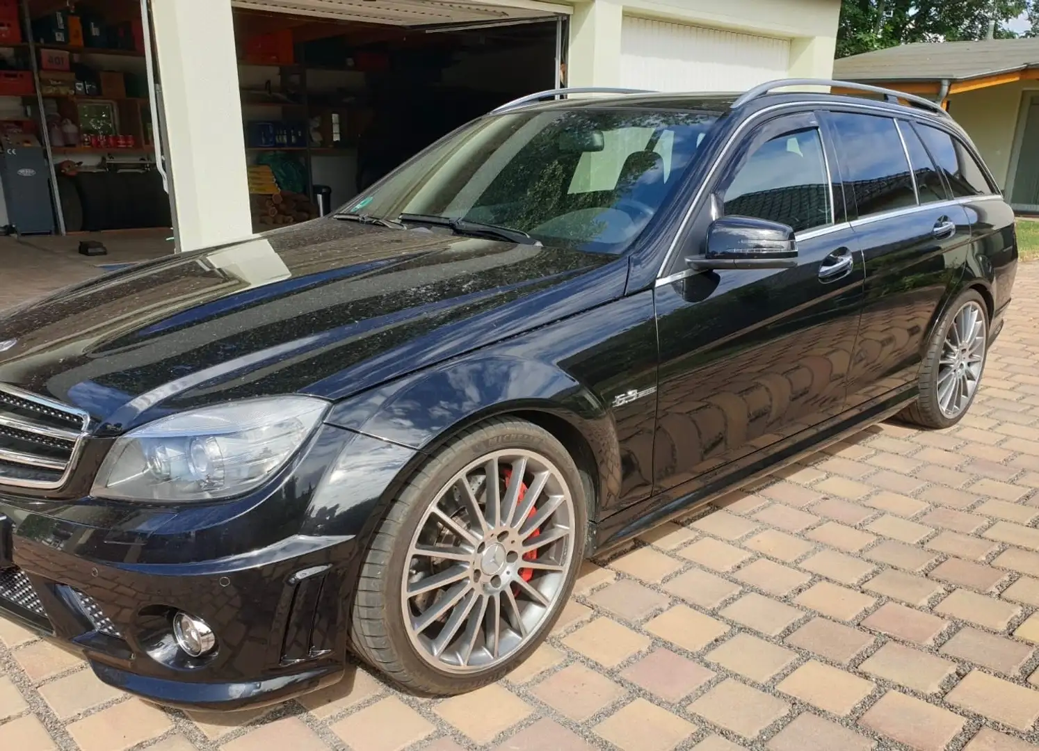 Mercedes-Benz C 63 AMG C 63 T AMG HARMAN-KARDON KAMERA SCHECKHEFTGEPFLEGT Schwarz - 2