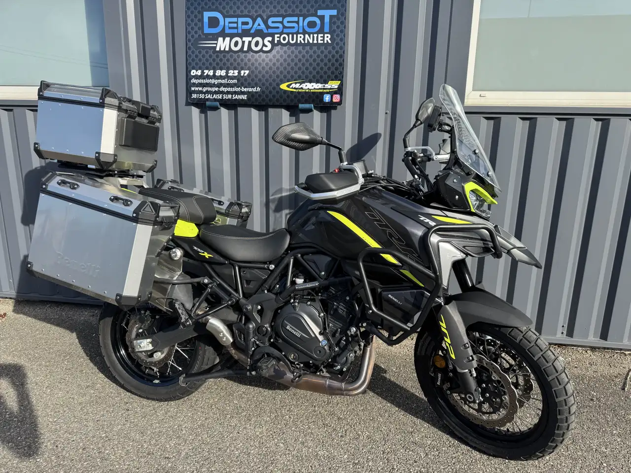 Benelli TRK 702