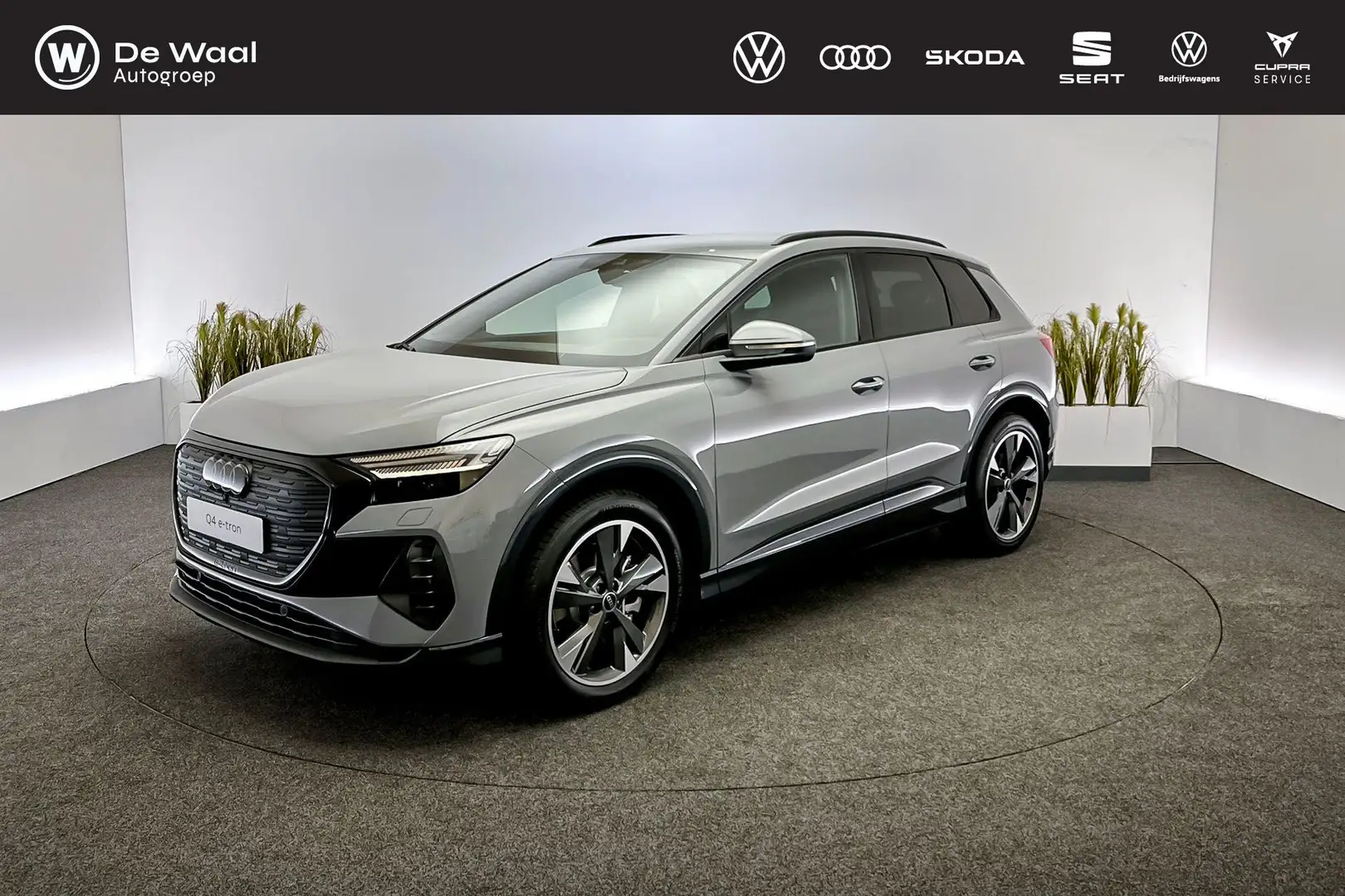 Audi Q4 e-tron 45 Advanced edition 82kWh | Trekhaak, Assistentie Zilver - 1