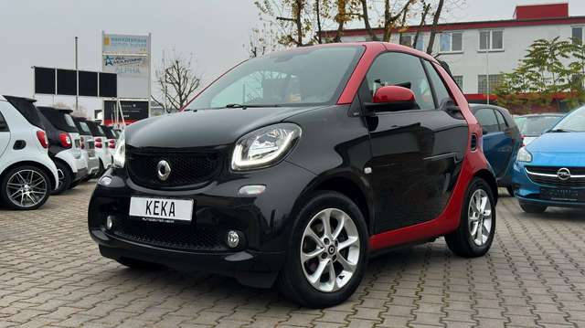Imagine smart forTwo Cabrio TURBO DCT BLACK & RED EDITION! NUR 35TKM!