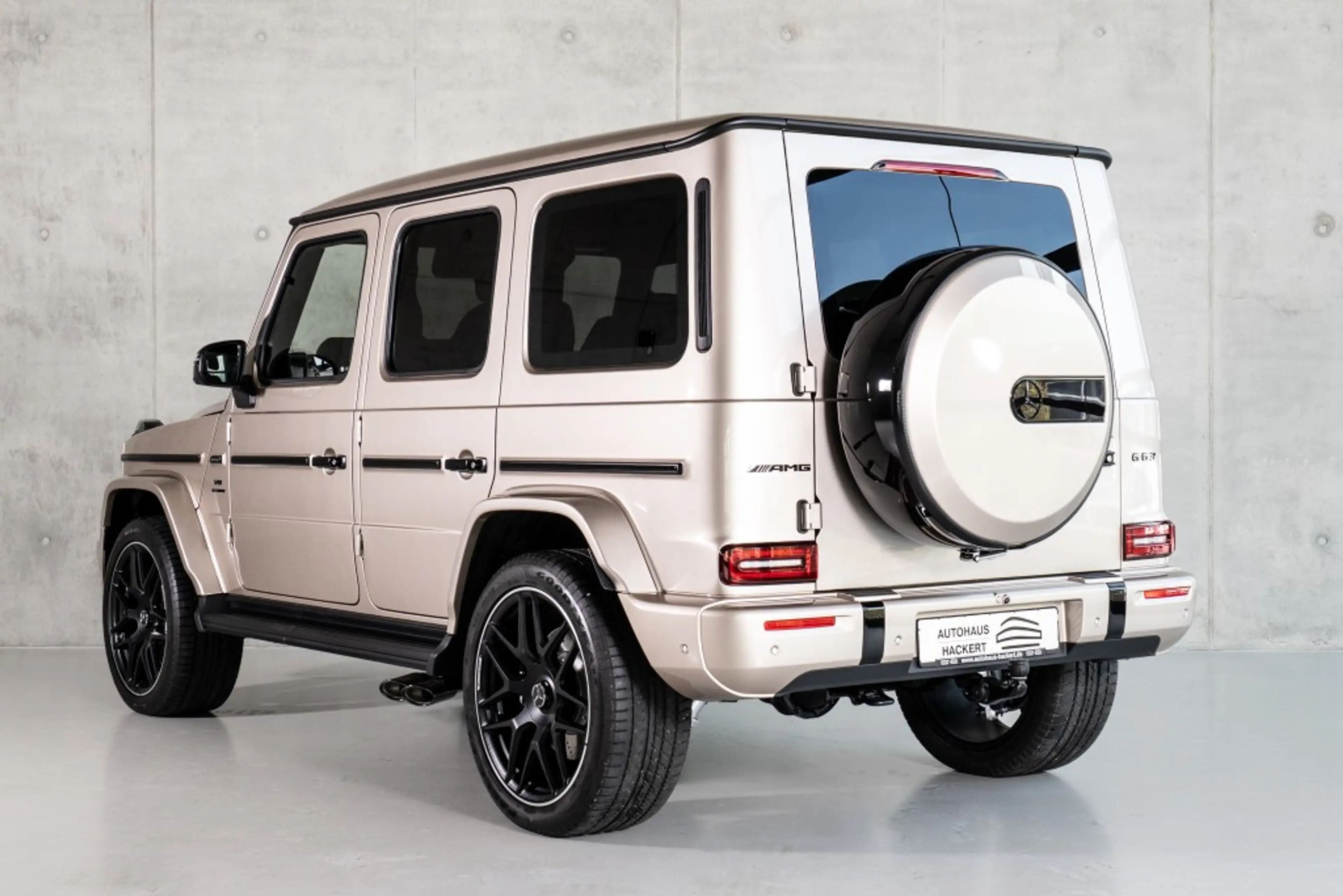 Mercedes-Benz G 63 AMG Carbon Superior A22 Wärme Komfort Night — photo 6