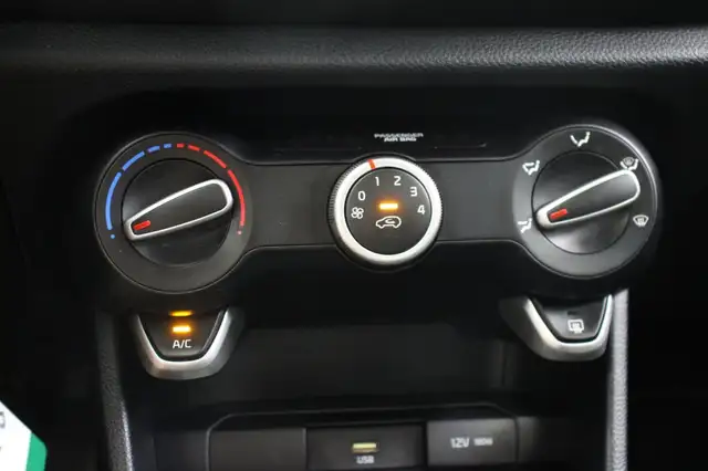 Kia Picanto view 5