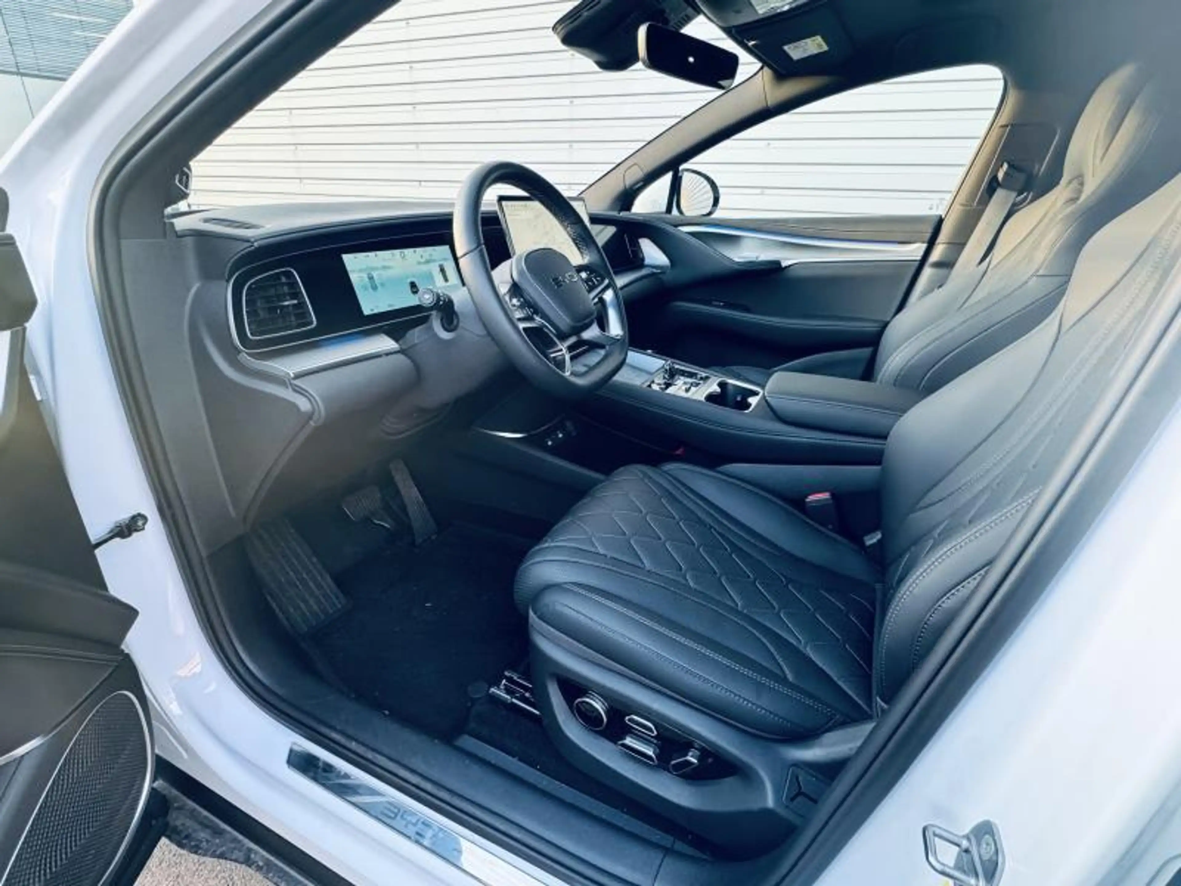 BYD Sealion 7 Comfort — photo 6