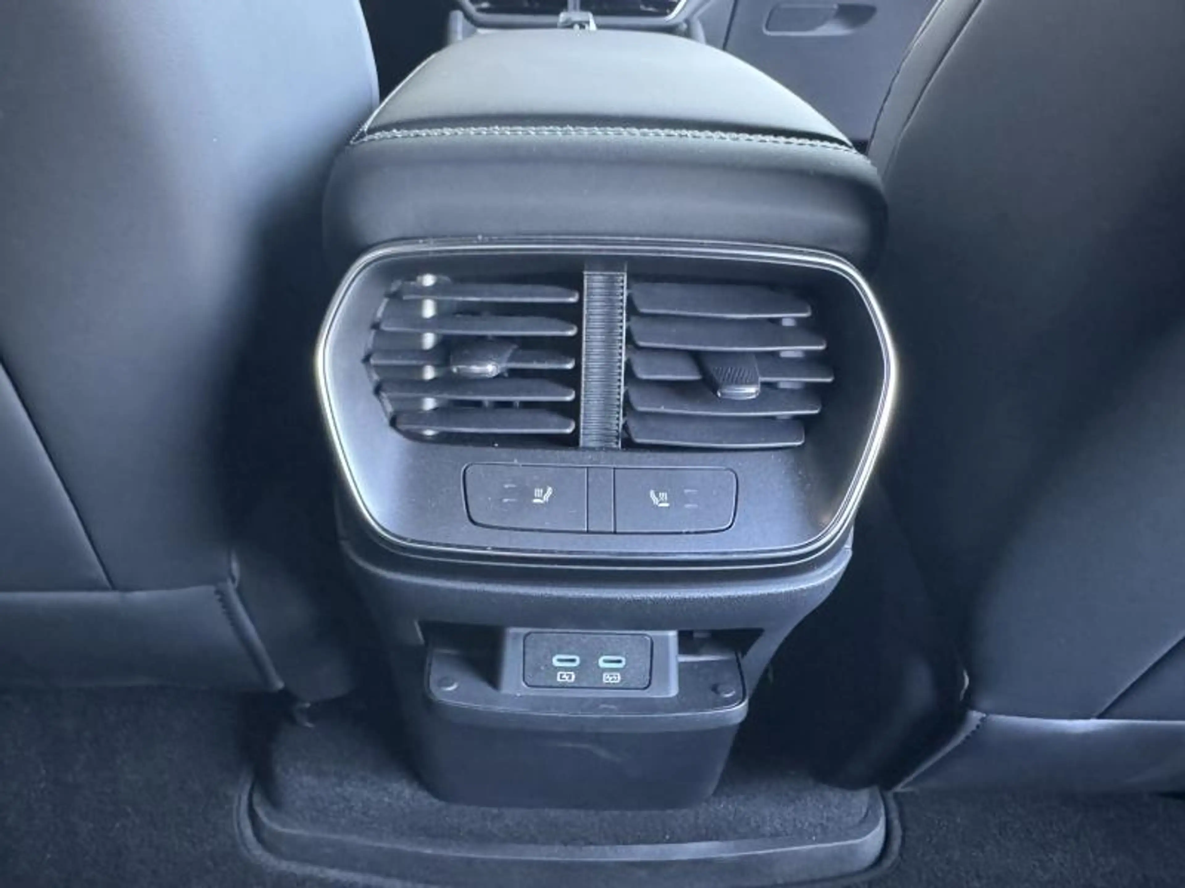 BYD Sealion 7 Comfort — photo 11
