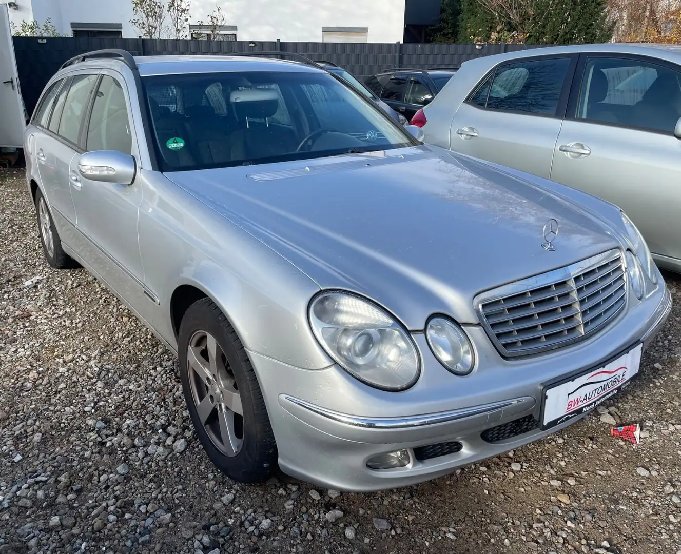 Mercedes-Benz E 280 E T-Modell E 280 T CDI Silber - 2