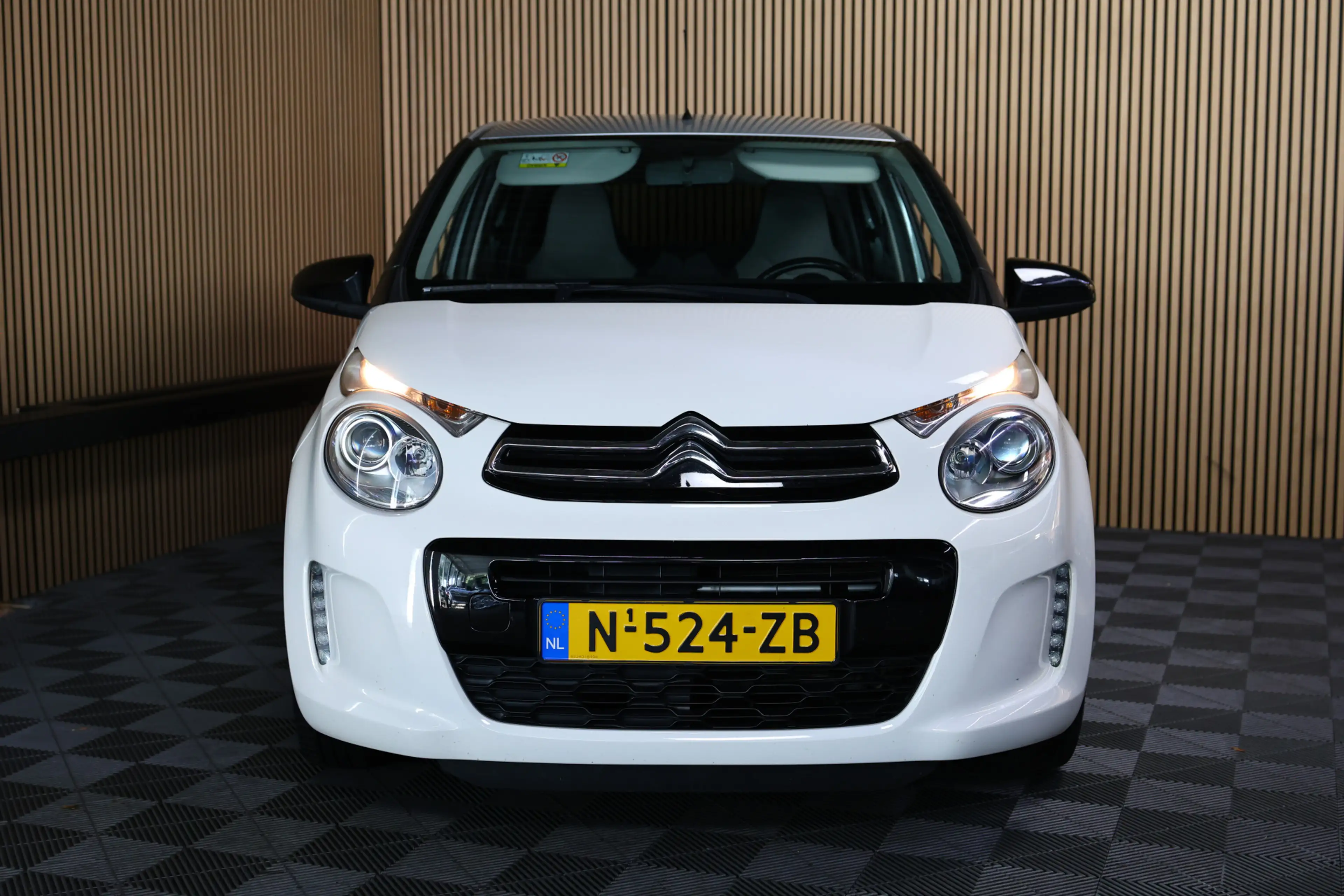 Citroen C1 1.0 VTi Elle AVM CARPLAY CLIMA CAMERA CRUISE BT "1 — photo 6