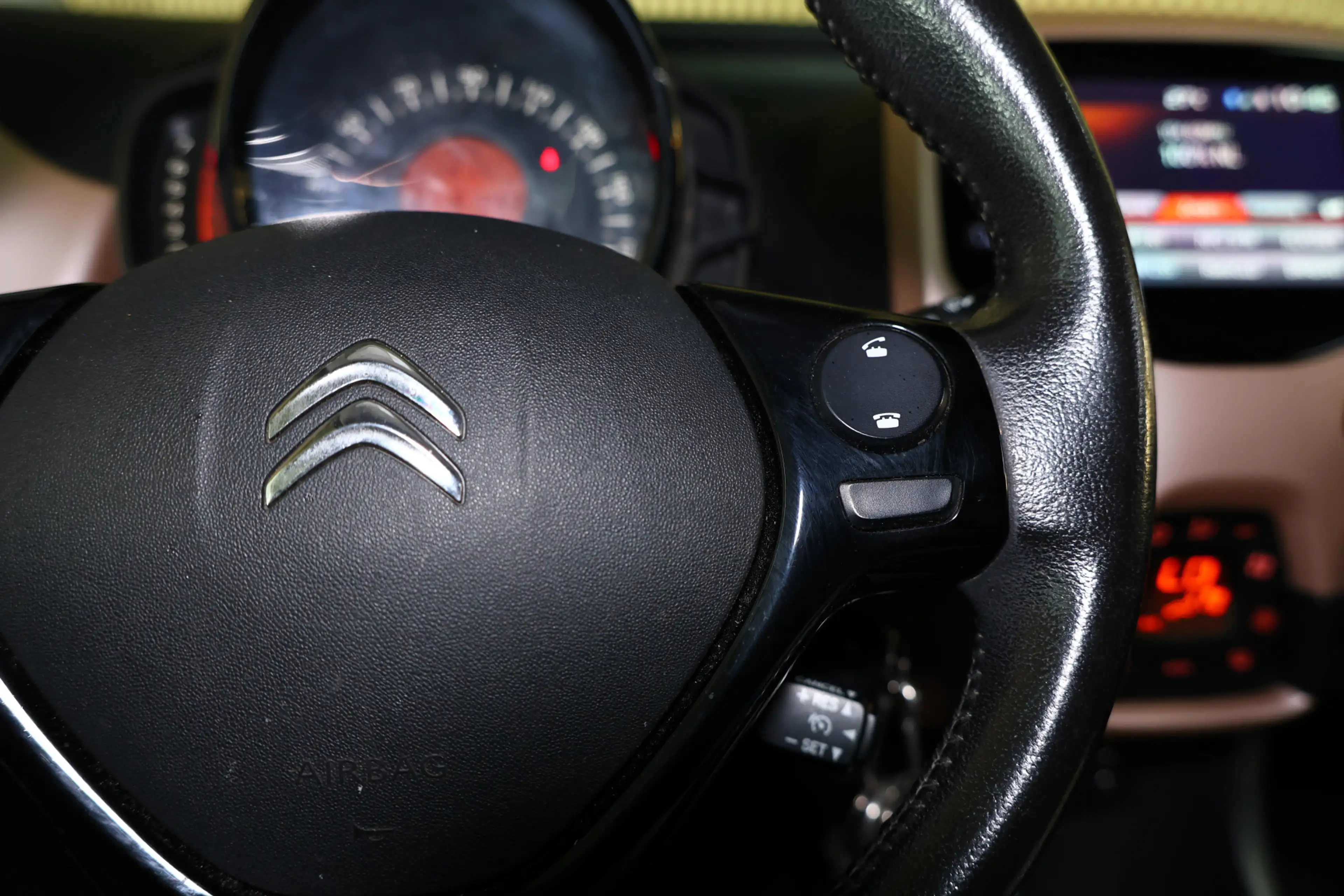 Citroen C1 1.0 VTi Elle AVM CARPLAY CLIMA CAMERA CRUISE BT "1 — photo 14