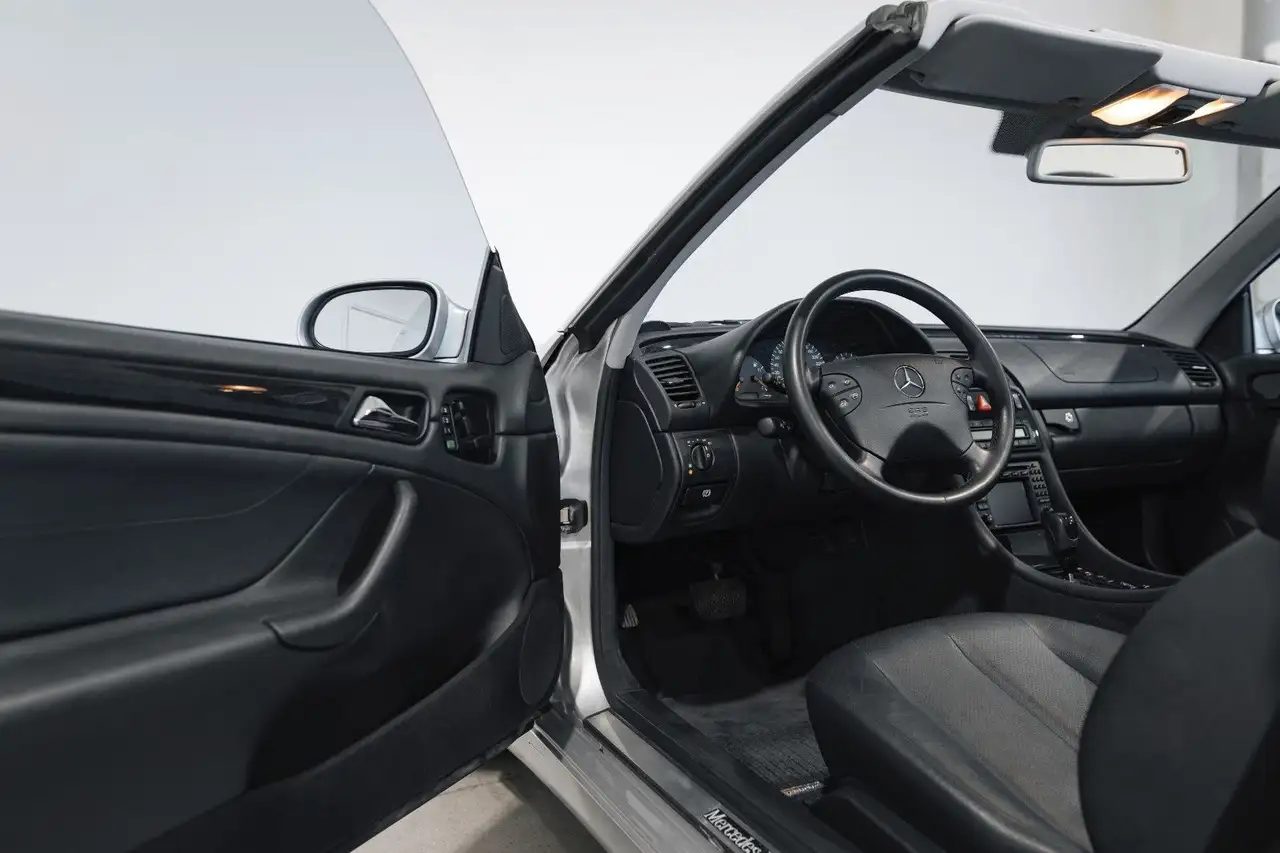 Mercedes-Benz CLK 320 Cabrio Avantgarde, foto 11