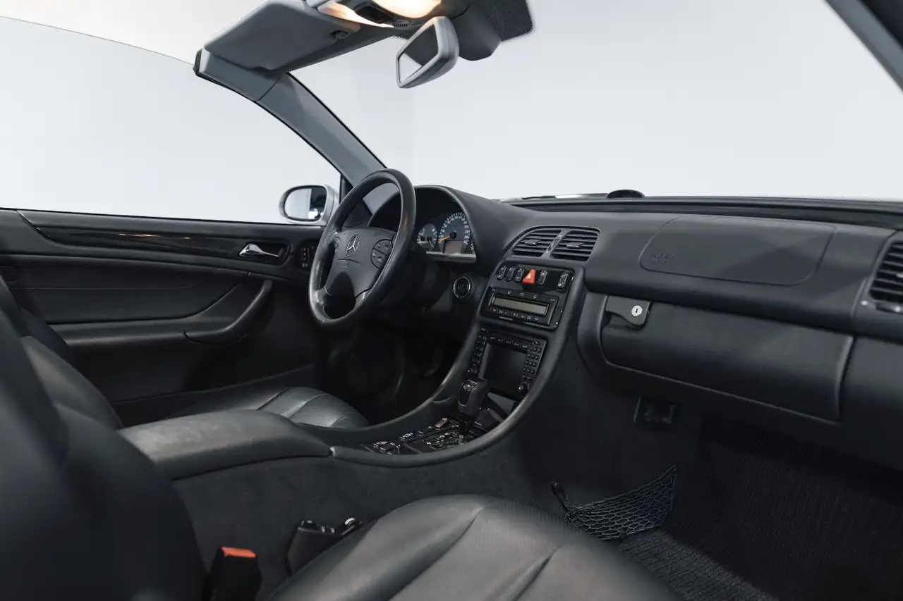 Mercedes-Benz CLK 320 Cabrio Avantgarde, foto 10