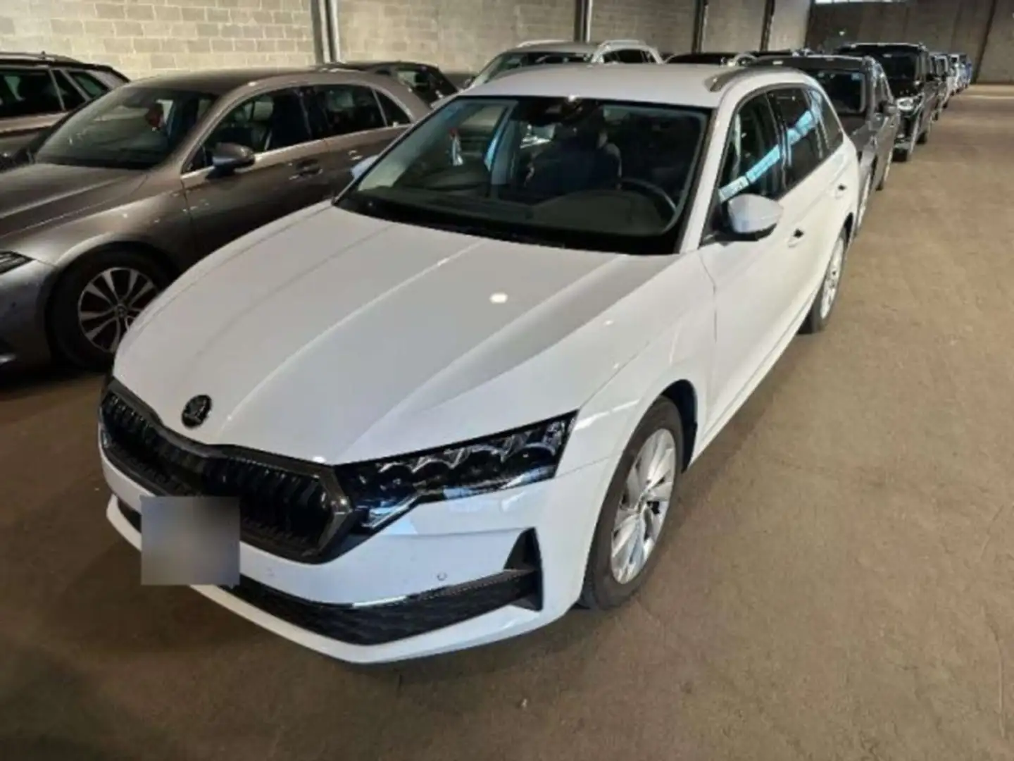 Skoda Octavia Combi 2.0 TDI DSG Selection NAV/LED/ACC Weiß - 2