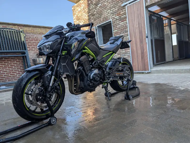 Kawasaki Z 900 - foto 4