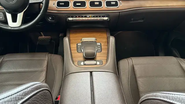 Mercedes-Benz Gle view 10