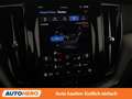 Volvo XC60 2.0 T6 Recharge Plug-in Hybrid R Design AWD Schwarz - thumbnail 24