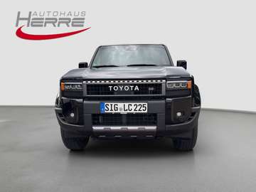2,8 D-4D 151 kW AWD Executive