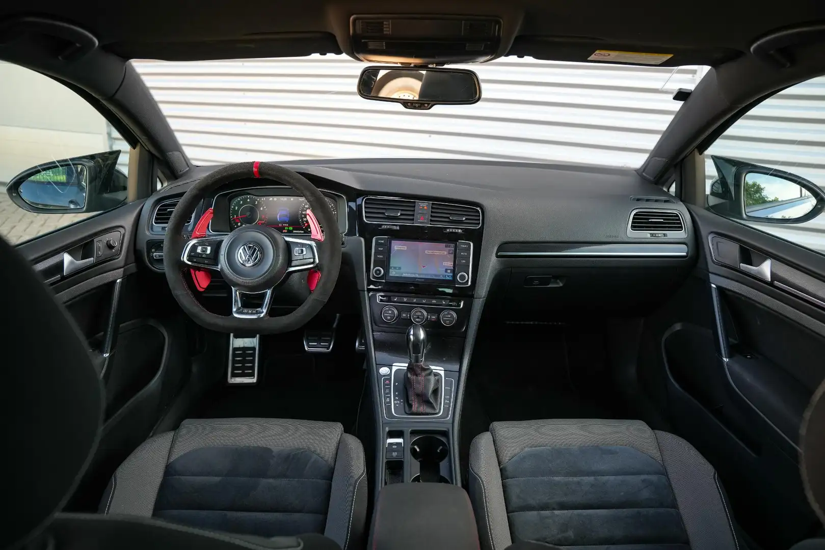 Volkswagen Golf GTI 2.0 TSI Virtueel cockpit Adapt. cruise Camera Noir - 2