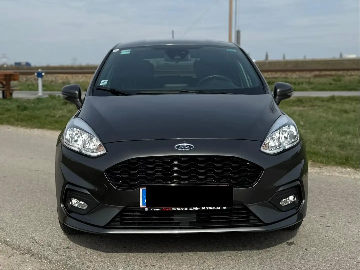 Ford Fiesta Fiesta ST-Line 1,0 EcoBoost Start/Stop ST-Line Grau - 2