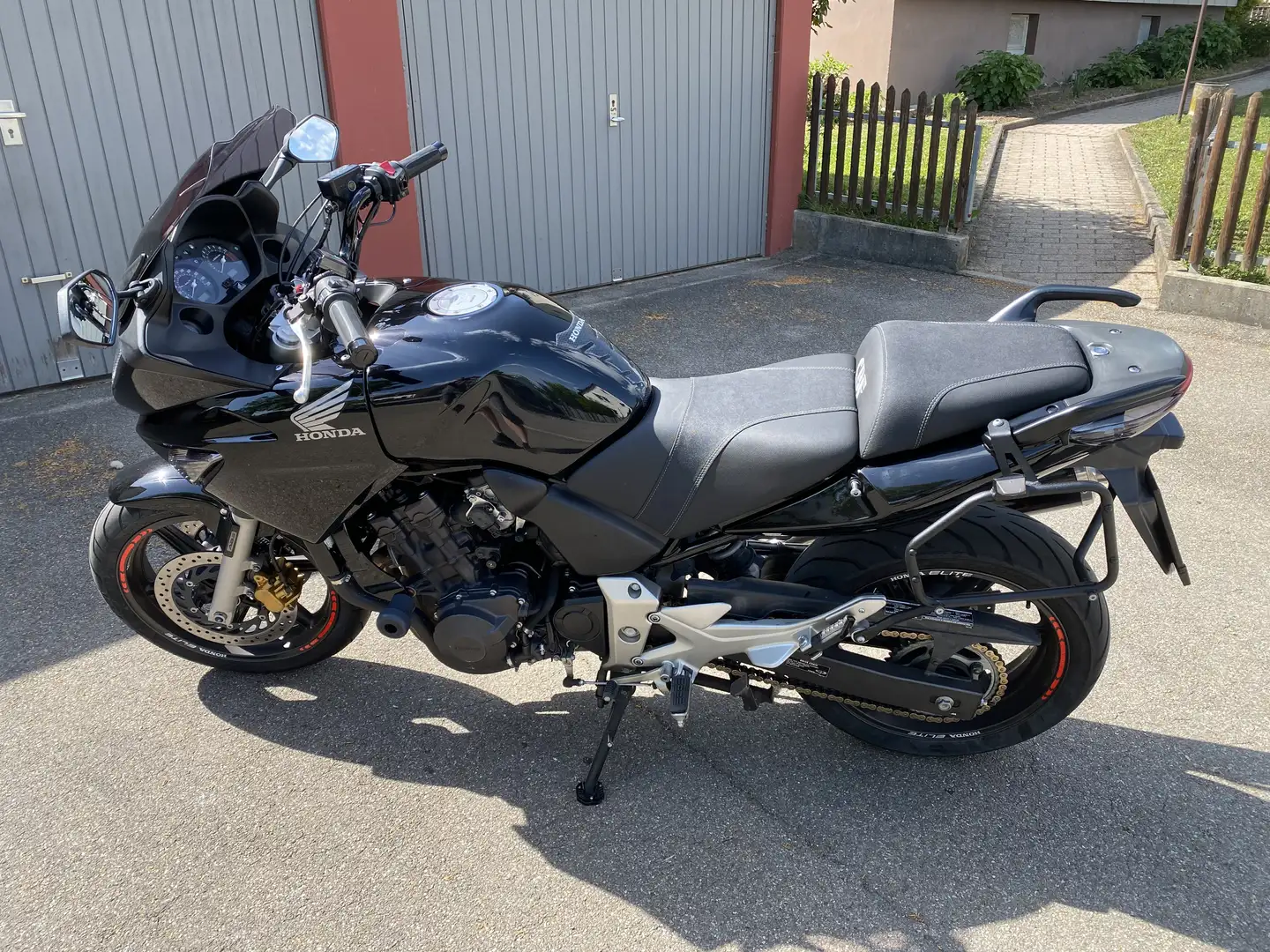 Honda CBF 600 Negru - 1