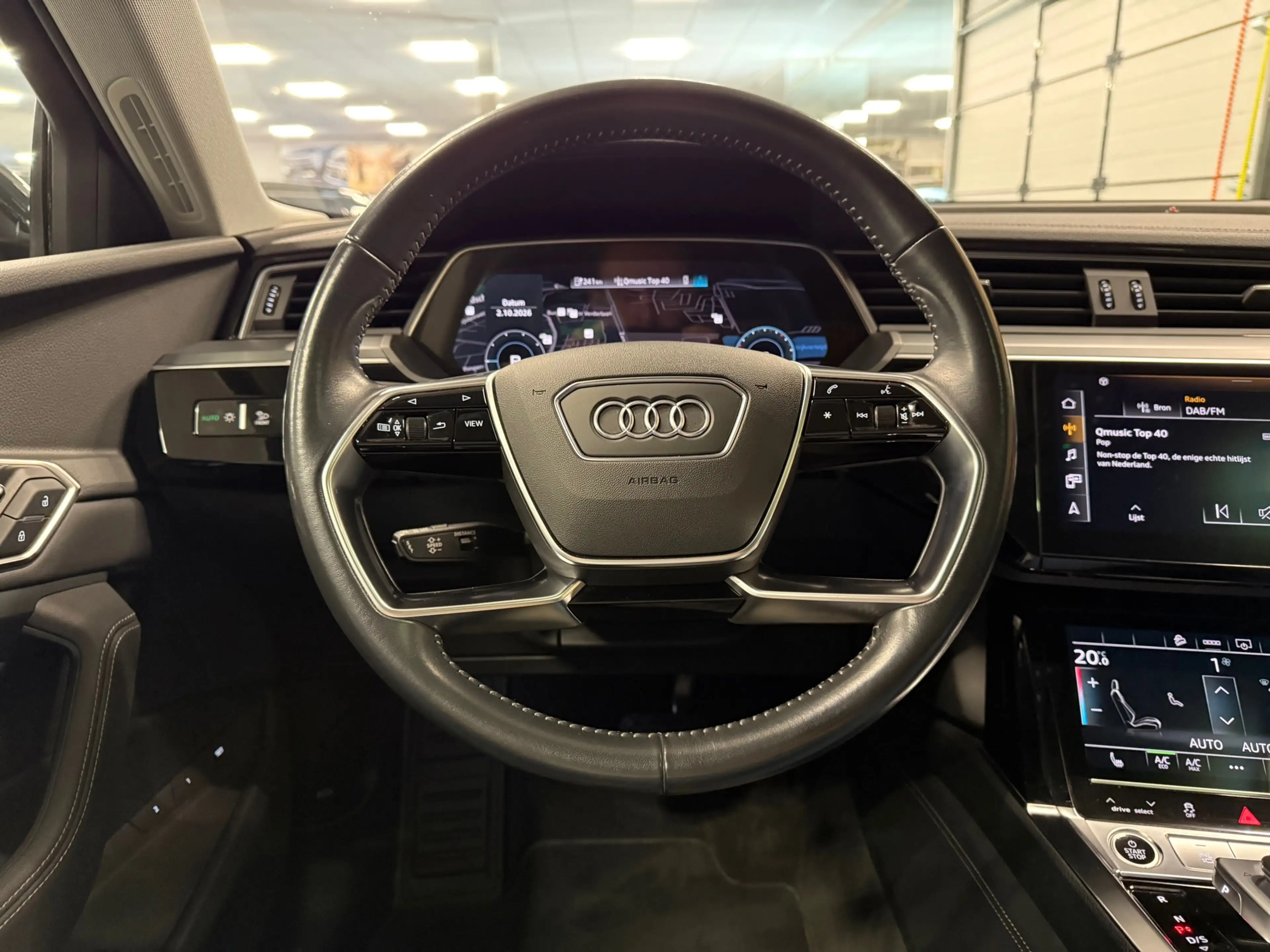 Audi e-tron 55 quattro Business edition Plus 95 kWh * 1e Eig / — photo 13