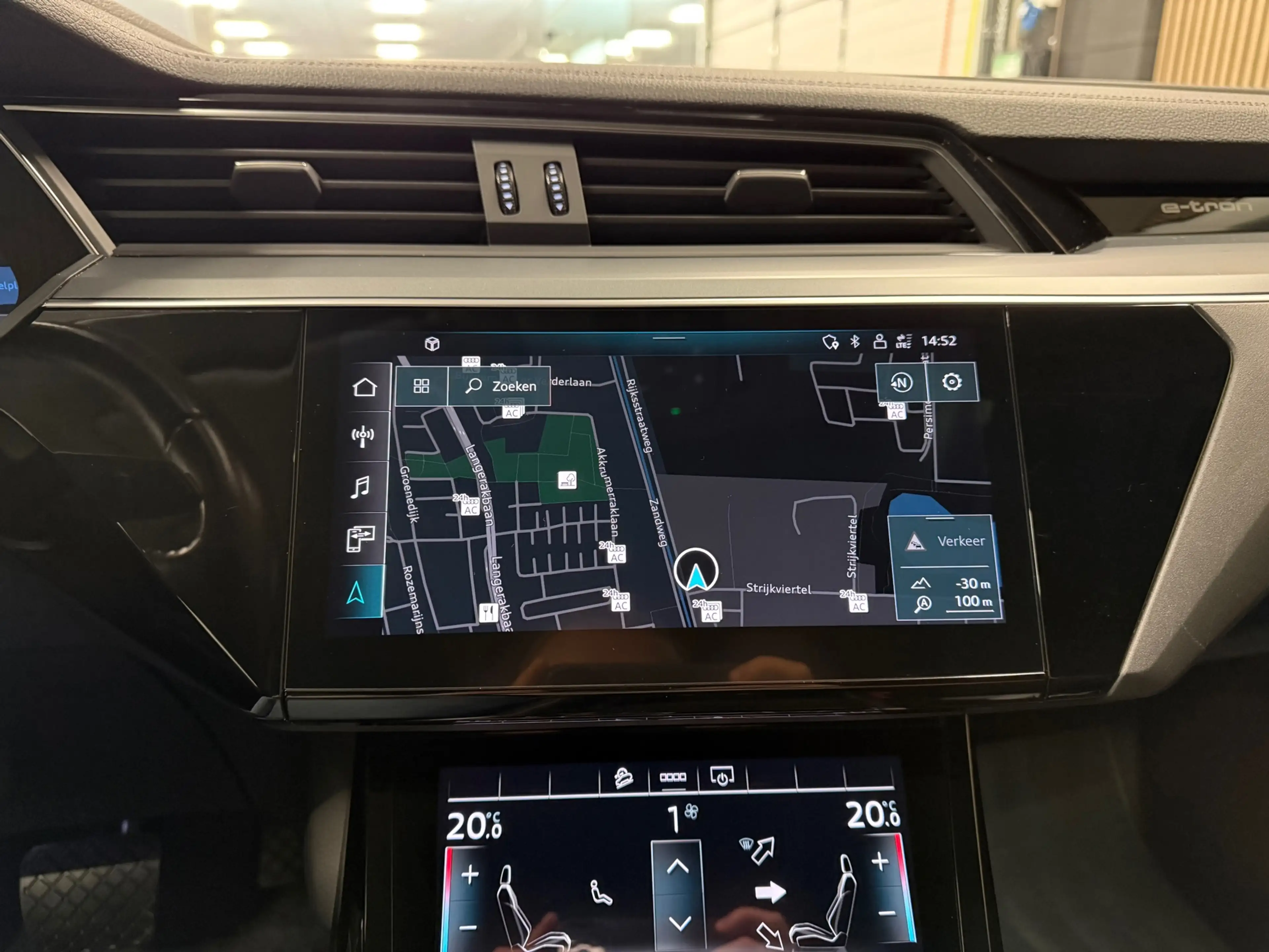 Audi e-tron 55 quattro Business edition Plus 95 kWh * 1e Eig / — photo 16