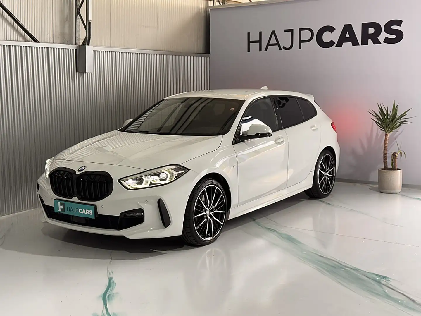 BMW 120 d xDrive Aut. M Sport/RückFK/ACC Weiß - 1