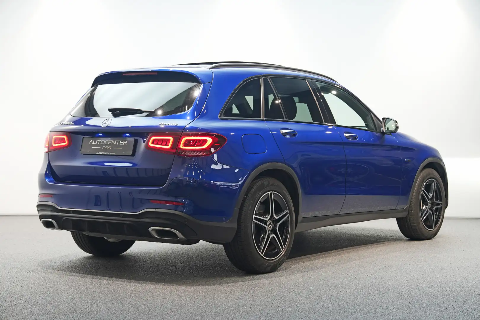 Mercedes-Benz GLC 300 300e 4MATIC AMG ✅ PANO ✅ BURMESTER ✅ AIRMATIC ✅ 36 Bleu - 2