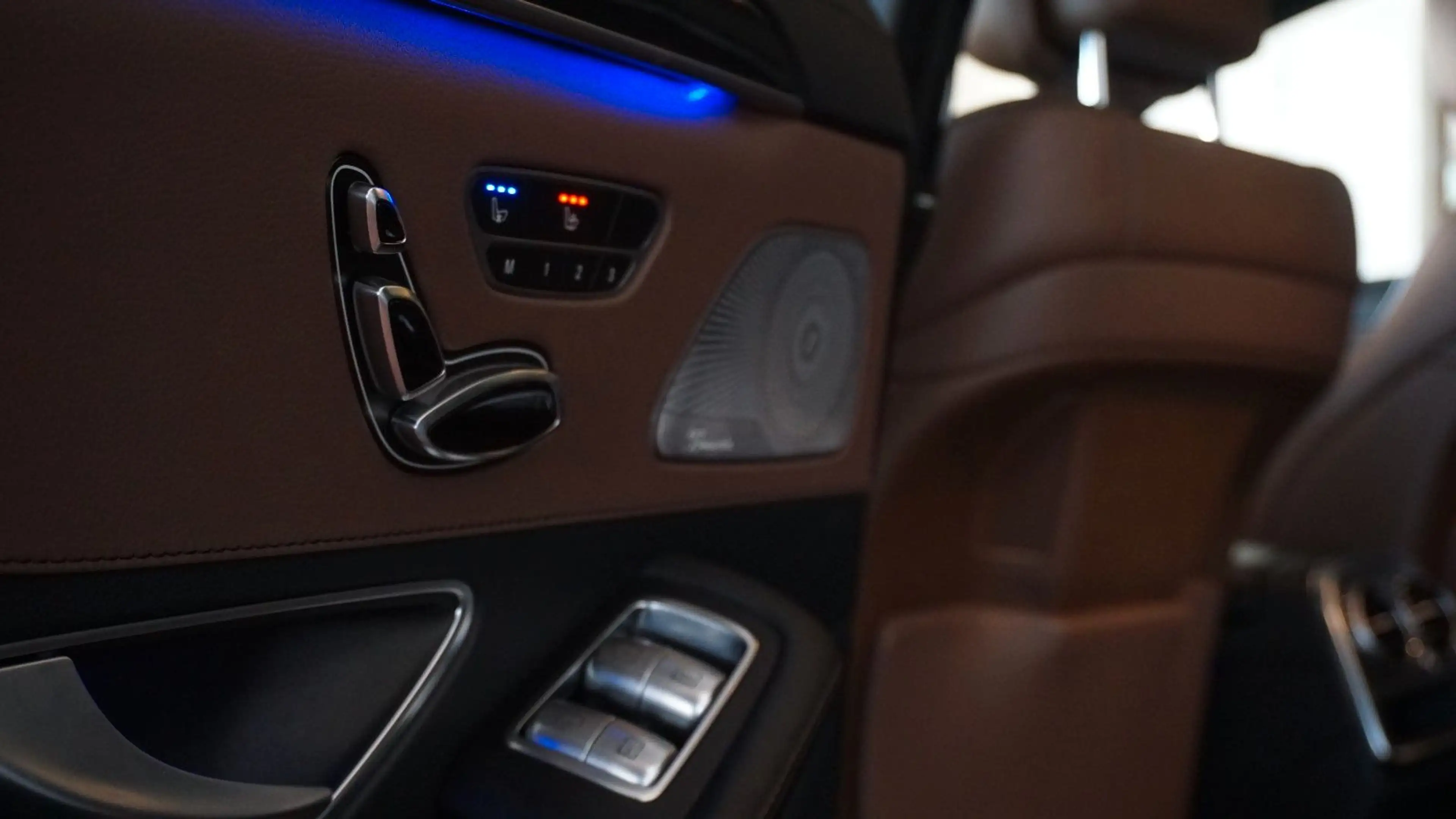 Mercedes-Benz S 350 d 4Matic L*360°*KEYLESS*NIGHT*MASSAGE*BURM — photo 15